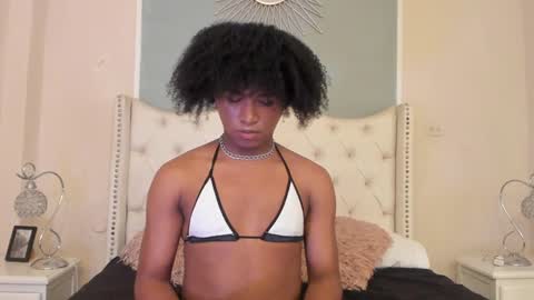 Ambar Colling online show from 02-03-25, 04:31