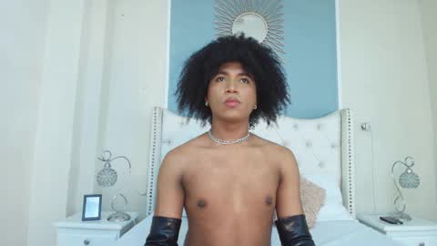 Ambar Colling online show from 03-08-25, 01:36
