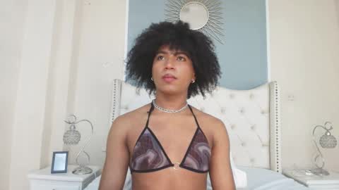 Ambar Colling online show from 03-10-25, 04:35