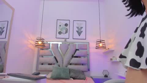 Snapshot of ambar_cullen chatting on 11-22-25, 08:52 ambar_cullen online show from 11-22-25, 08:52