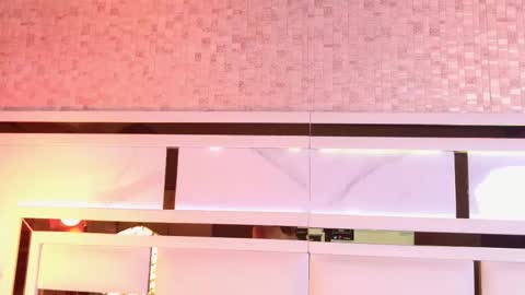 Snapshot of ambar_rosse25 chatting on 10-24-25, 11:39 Julieta online show from 10-24-25, 11:39