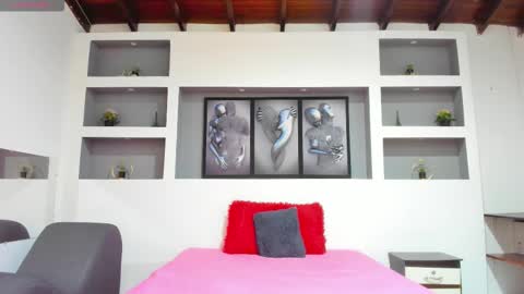 Ambar  online show from 12-17-25, 12:44