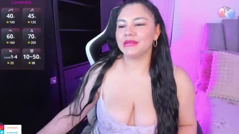Snapshot of ambar_wells chatting on 02-25-25, 03:05 ana online show from 02-25-25, 03:05