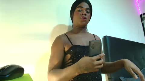 ambargil__ online show from 01-25-25, 07:07