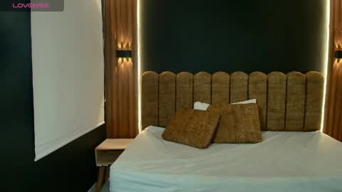 AMBAR LEE online show from 03-29-26, 12:05