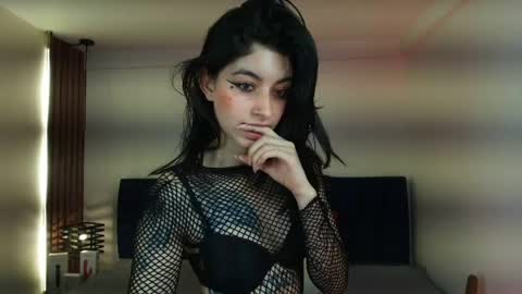 Snapshot of ambarlee_ chatting on 06-06-26, 12:10 AMBAR LEE online show from 06-06-26, 12:10