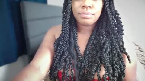 Snapshot of ambarose88 chatting on 07-02-26, 04:46 Amoya online show from 07-02-26, 04:46