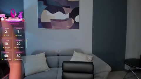 ambarowens online show from 12-22-25, 12:40