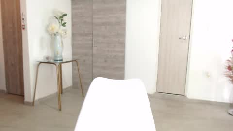  Amber Sofhia  online show from 09-12-25, 08:09