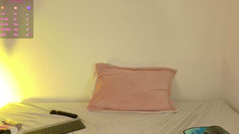 Snapshot of ambeer_wood1 chatting on 07-02-26, 03:23 ambeerwood online show from 07-02-26, 03:23