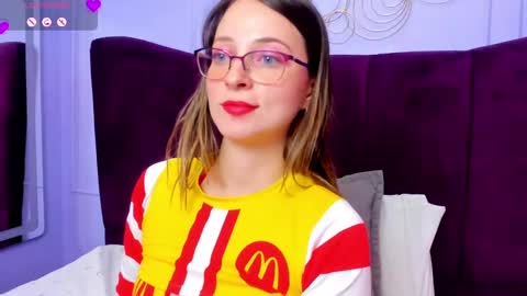 .  Amber Wood  . online show from 03-09-25, 02:54