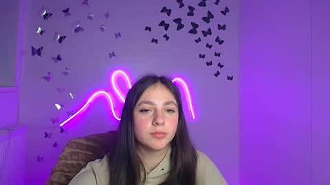 Snapshot of amber__r chatting on 04-18-26, 07:58 Amber online show from 04-18-26, 07:58
