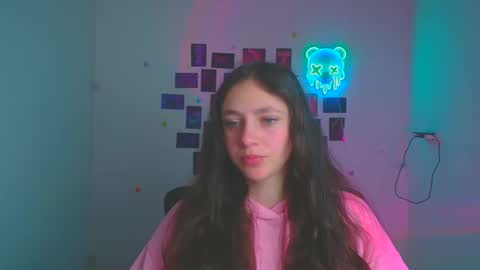 Snapshot of amber__r chatting on 04-23-26, 05:41 Amber online show from 04-23-26, 05:41