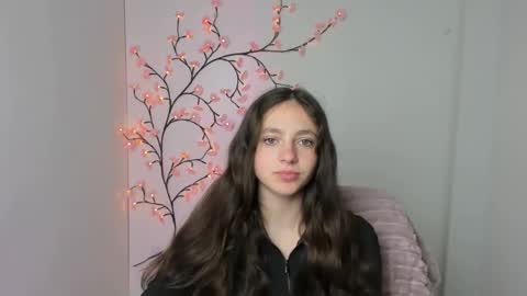 Snapshot of amber__r chatting on 05-03-26, 05:24 Amber online show from 05-03-26, 05:24