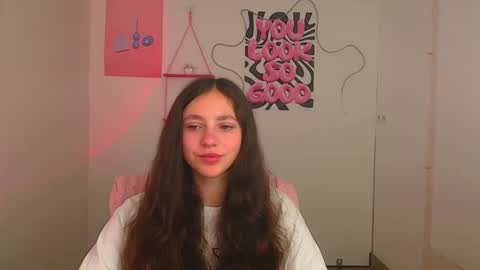 Snapshot of amber__r chatting on 05-09-26, 05:12 Amber online show from 05-09-26, 05:12
