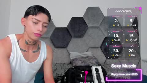 Amber  online show from 02-10-25, 01:55