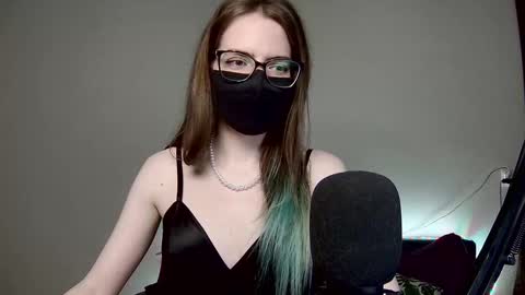 Snapshot of amber_candyfloss chatting on 10-06-25, 11:13 Amber non-nude model online show from 10-06-25, 11:13