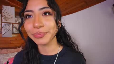 amber_curly online show from 01-08-26, 09:17