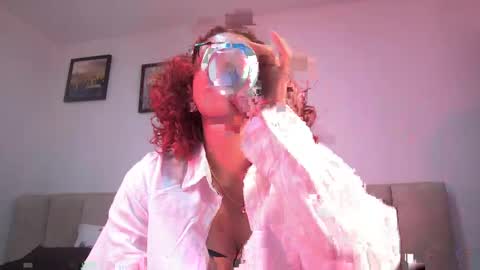 Snapshot of amber_demons chatting on 04-05-26, 10:51 Amber Demons online show from 04-05-26, 10:51