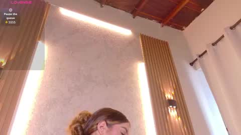 Snapshot of amber_gibsson2 chatting on 07-14-26, 01:06 Amber online show from 07-14-26, 01:06