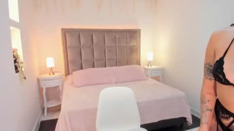 amber_ink online show from 10-17-25, 08:22