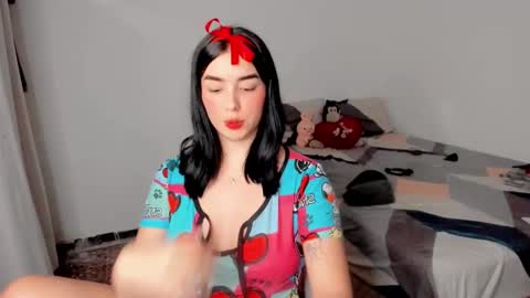 amber online show from 01-22-25, 02:35