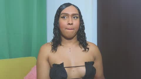 LUISA online show from 12-06-24, 02:35