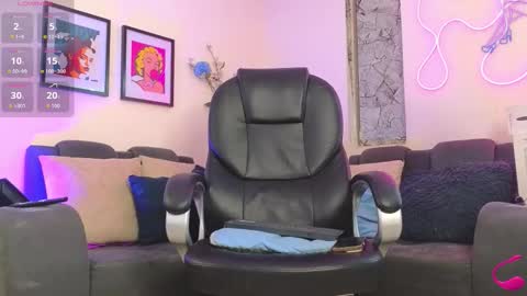 Amber Prokosch online show from 09-26-25, 04:05