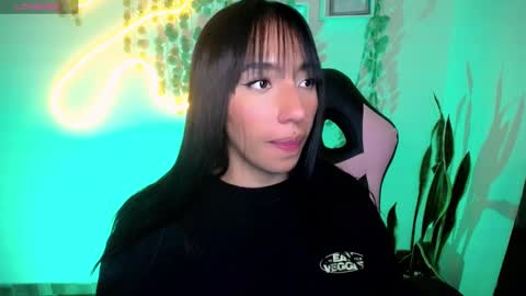 Amber online show from 01-30-25, 06:46