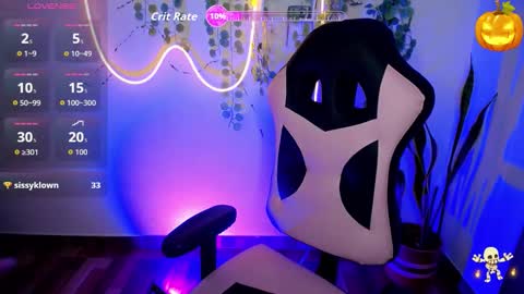 Amber online show from 10-30-25, 03:24