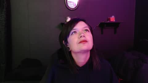 Snapshot of amber_rouss chatting on 02-13-26, 02:40 ROUSS online show from 02-13-26, 02:40