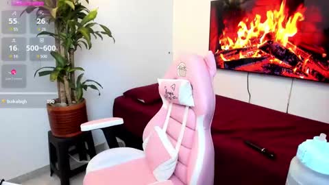 amber_sexy14 online show from 02-03-25, 09:30