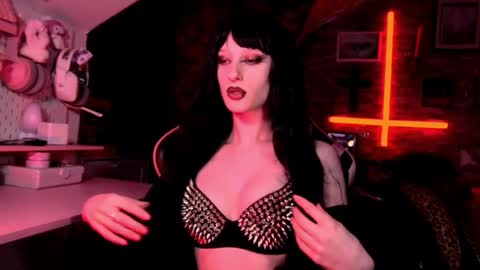 DEMONESS AMBER 666 online show from 05-23-26, 03:34