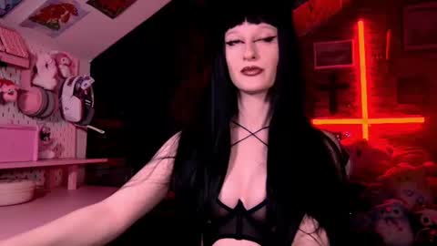 DEMONESS AMBER 666 online show from 06-09-26, 04:24