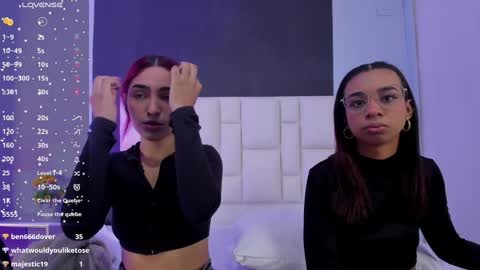 Snapshot of amberbaker21 chatting on 01-18-25, 12:47 Amber Baker online show from 01-18-25, 12:47