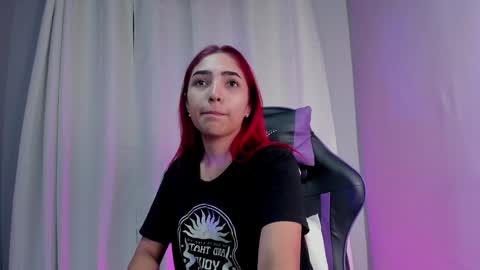 Snapshot of amberbaker21 chatting on 02-07-25, 12:17 Amber Baker online show from 02-07-25, 12:17