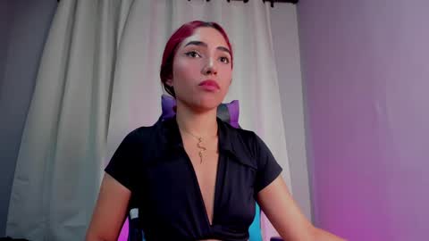 Snapshot of amberbaker21 chatting on 03-08-25, 04:28 Amber Baker online show from 03-08-25, 04:28
