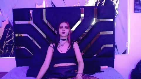Snapshot of amberblackcs01 chatting on 04-17-26, 01:47 amber online show from 04-17-26, 01:47
