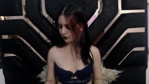 Snapshot of amberblackcs01 chatting on 05-18-26, 02:56 amber online show from 05-18-26, 02:56