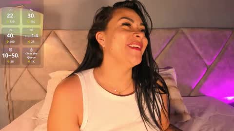 Amber Collins online show from 11-26-25, 10:49