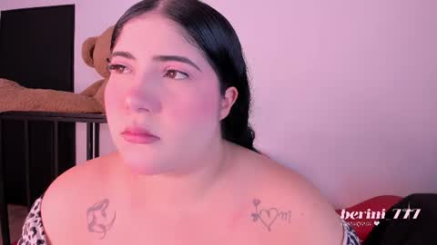 Snapshot of amberinihoffman chatting on 07-15-26, 11:26 Amber online show from 07-15-26, 11:26