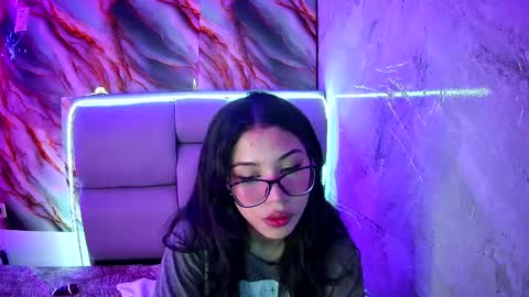 Amber Jeong online show from 02-02-25, 09:56