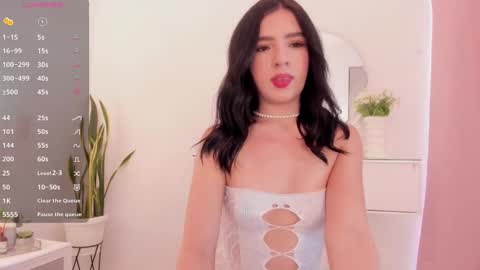 Amber online show from 02-23-25, 08:44