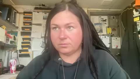 Snapshot of ambermoss7 chatting on 04-28-26, 10:15 ambermoss7 online show from 04-28-26, 10:15
