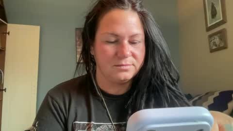Snapshot of ambermoss7 chatting on 07-04-26, 05:19 ambermoss7 online show from 07-04-26, 05:19