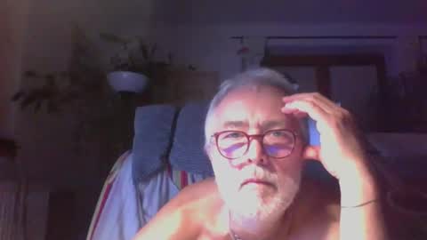 Amberr11 online show from 09-17-25, 10:44