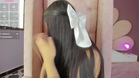 Amber Ferreira online show from 12-19-24, 02:35
