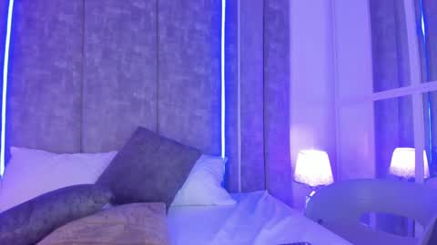Amber Ferreira online show from 02-22-25, 06:08