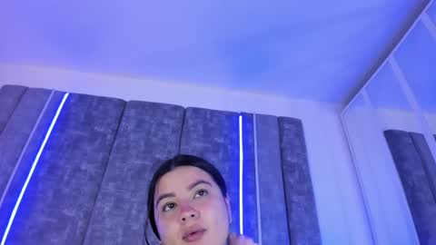 Amber Ferreira online show from 02-27-25, 11:52