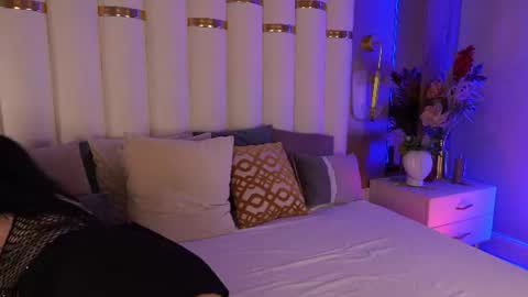 Snapshot of amberriso chatting on 06-15-26, 04:15 Amber online show from 06-15-26, 04:15